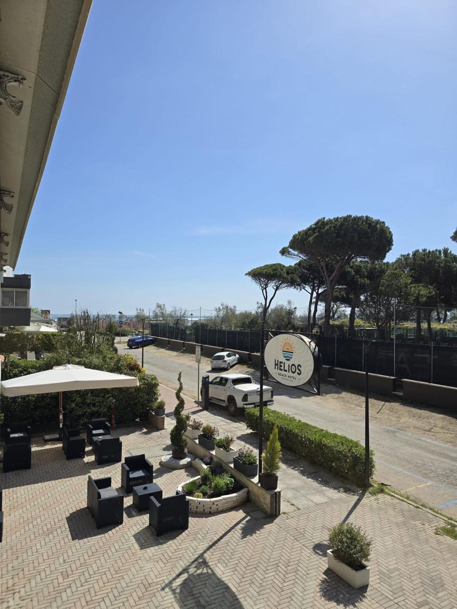 מילאנו מריטימה Hotel Helios Beach מראה חיצוני תמונה