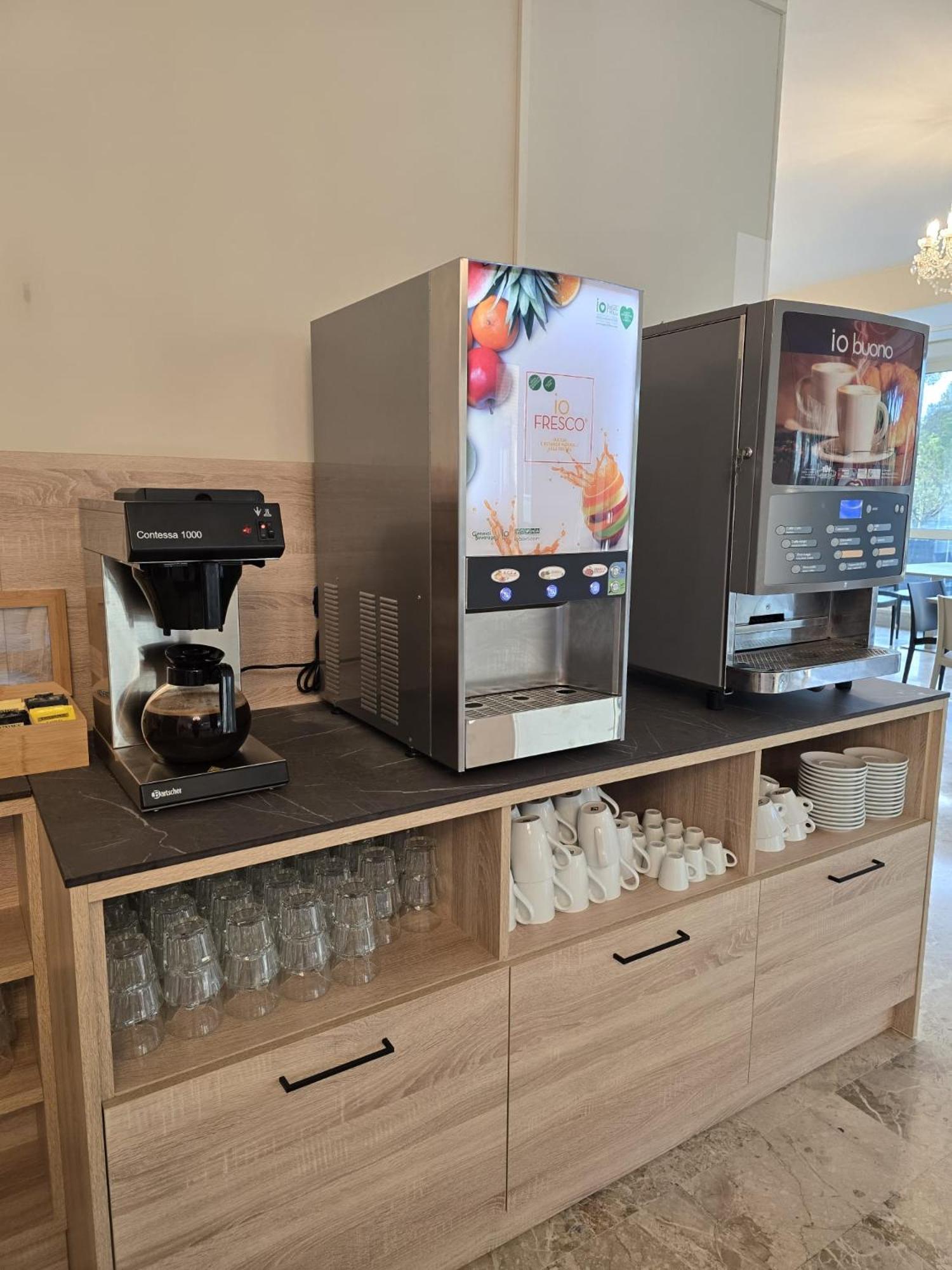 מילאנו מריטימה Hotel Helios Beach מראה חיצוני תמונה