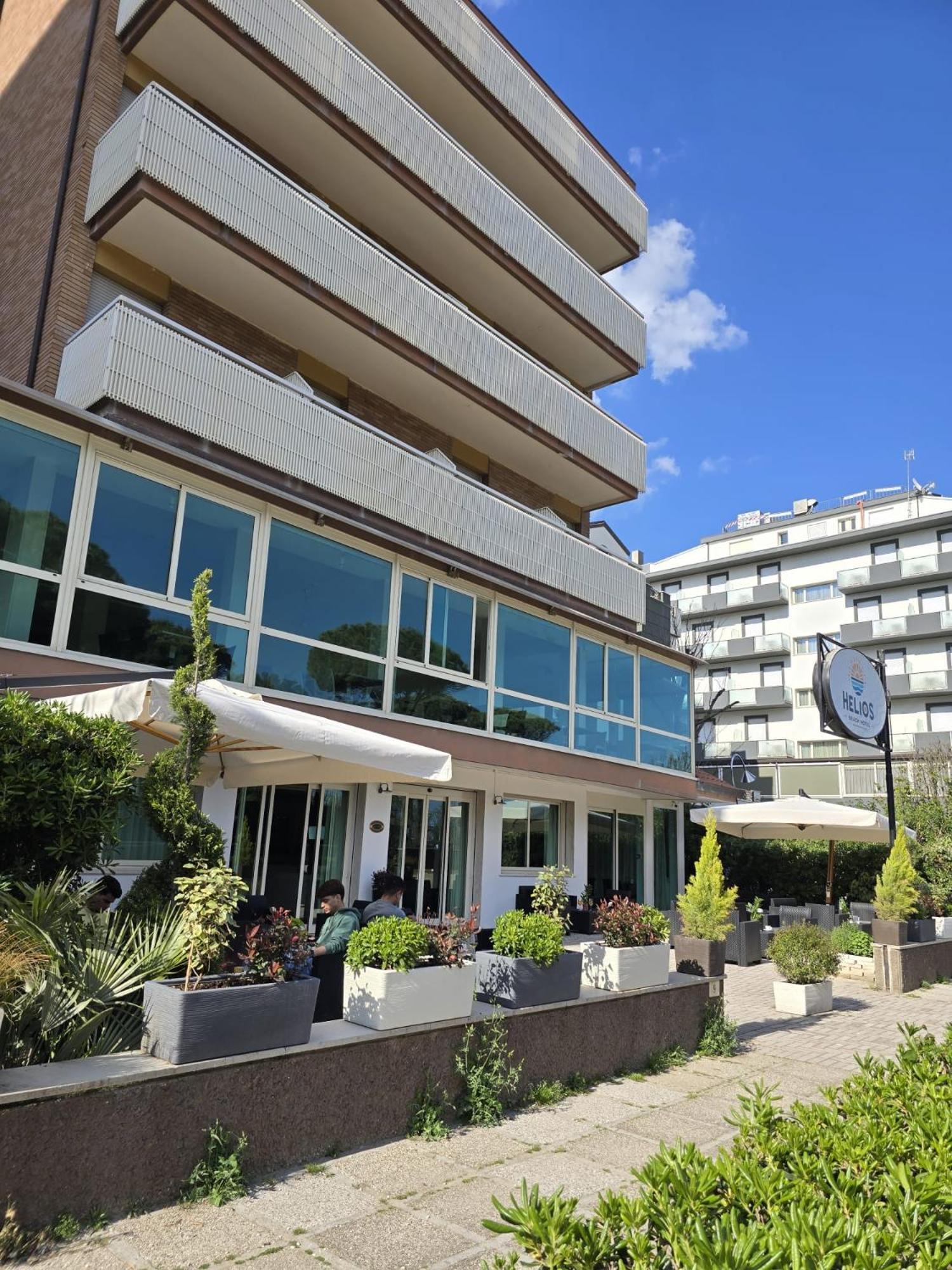 מילאנו מריטימה Hotel Helios Beach מראה חיצוני תמונה