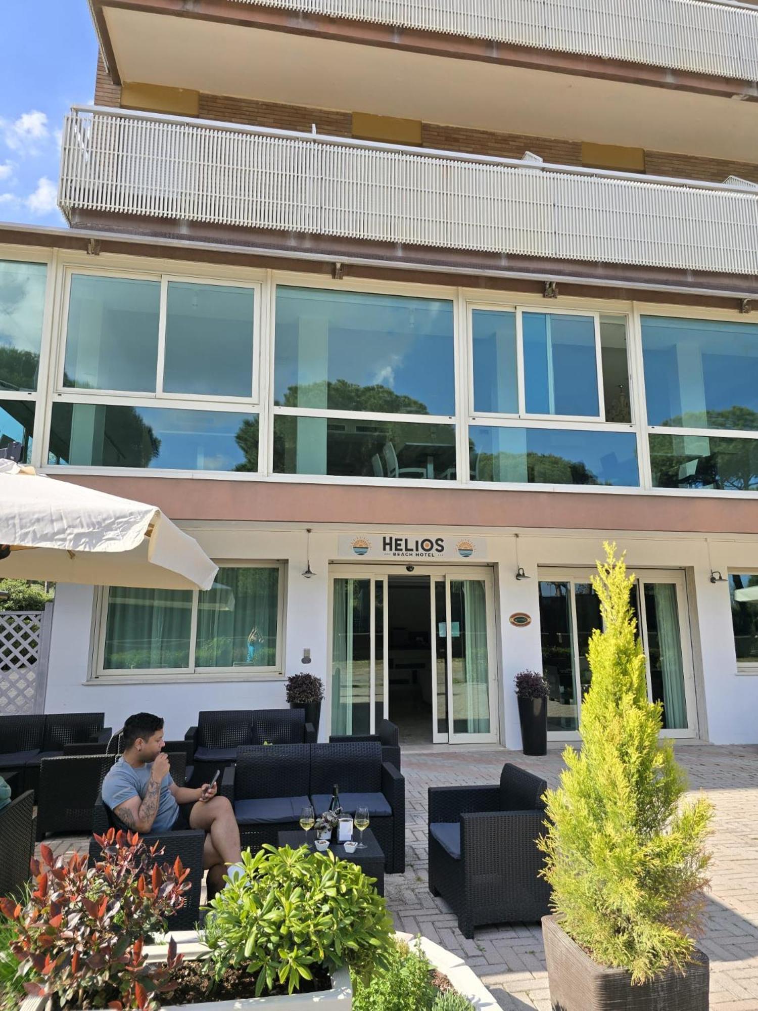 מילאנו מריטימה Hotel Helios Beach מראה חיצוני תמונה